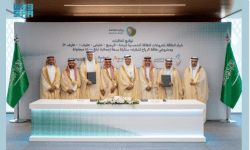 (المشتري الرئيس) توقِّع اتفاقيات لشراء الطاقة