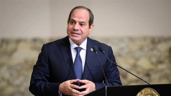 الرئيس السيسي يصل إلى مقر انعقاد اجتماع القمة التنسيقي للاتحاد الإفريقي
