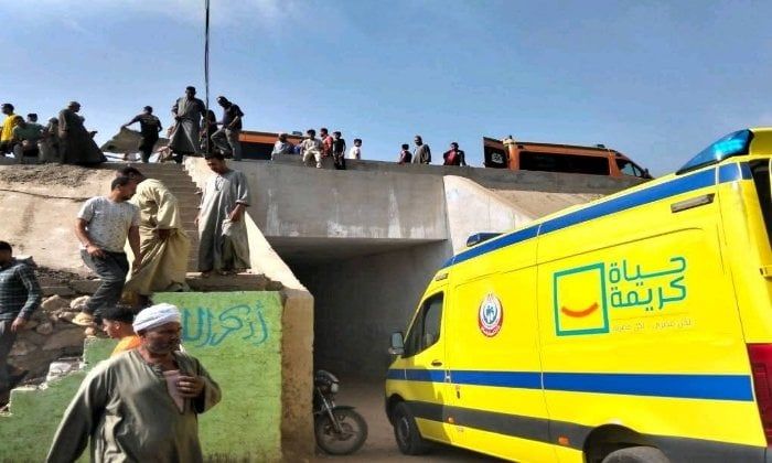 جثة و3 مصابين.. ماذا حدث أعلى الطريق الإقليمي؟