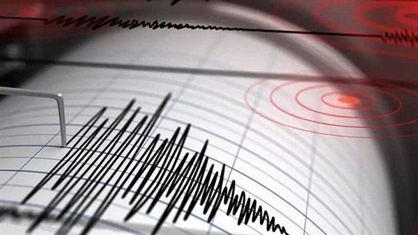 زلزال بقوة 6.7 درجة يضرب سواحل شرق إندونيسيا