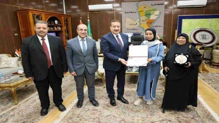 محافظ المنوفية يكرم الأولى على الجمهورية في الدبلومات الفنية