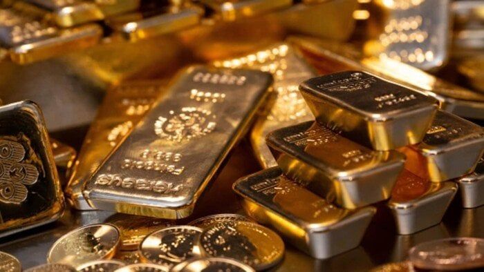 مصادر: ارتفاع احتياطيات البنك المركزي من الذهب لـ 128 طن