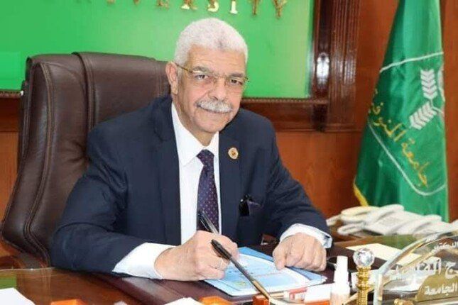 رئيس جامعة المنوفية يزور جامعة لويفيل بالولايات المتحدة الأمريكية