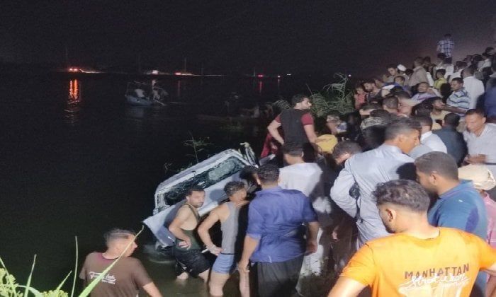 «كانوا رايحين فرح».. مصرع وإصابة 9أشخاص انقلبت بهم سيارة بمشروع عبد القادر بالبحيرة