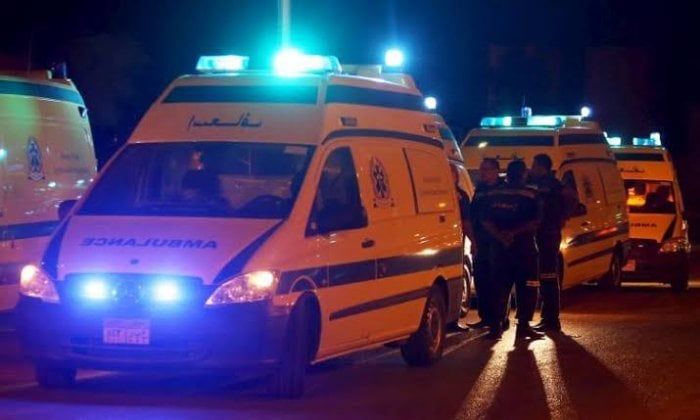 إصابة 9 أشخاص بينهم أطفال وسيدات في تصادم سيارتين بطريق القاهرة- الفيوم