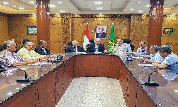 مدير تعليم القليوبية يعقد اجتماعا موسعا حول مقترح نظام البكالوريا
