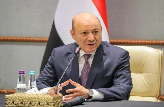مصطفى بكري: رئيس مجلس القيادة اليمني وصف شبكة الطرق المصرية بأنها «معجزة»