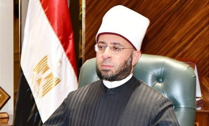 وزير الأوقاف: اهتمام رئاسي كبير بمساجد آل البيت
