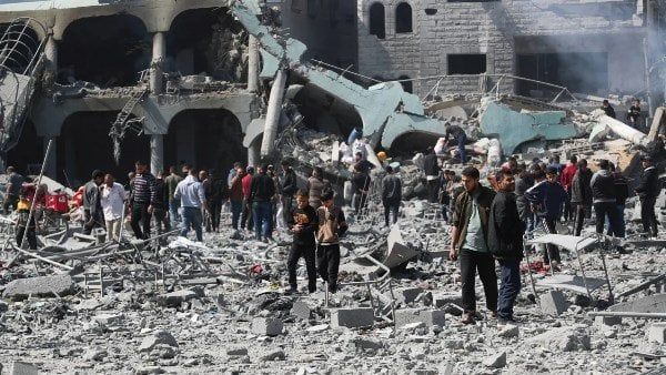 «يهدد حياة مئات الآلاف».. خليل دقران: الوضع الصحي في غزة كارثي