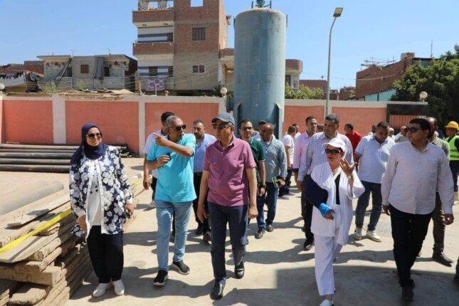بنسبة تنفيذ 95%.. .. محافظ المنيا يتفقد محطة رفع صرف صحي بردنوها في مطاي