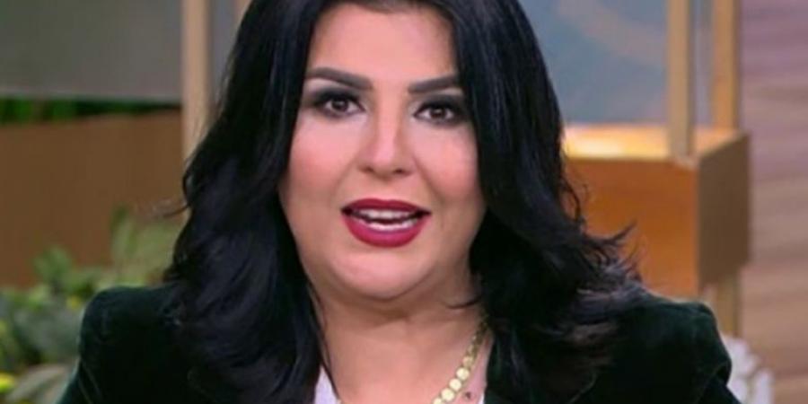 بعد انقسام الجمهور حوله.. ما موقف منى الشاذلي بعد واقعة سرقة مها الصغير اللوحات؟ - ايجي سبورت
