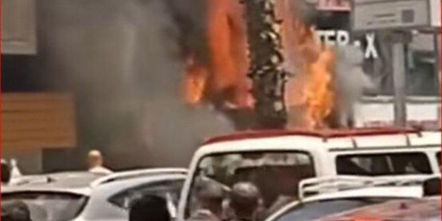 النيران امتدت إلى طابقين.. مصادر تكشف ملابسات حريق محل عطور فيصل - ايجي سبورت