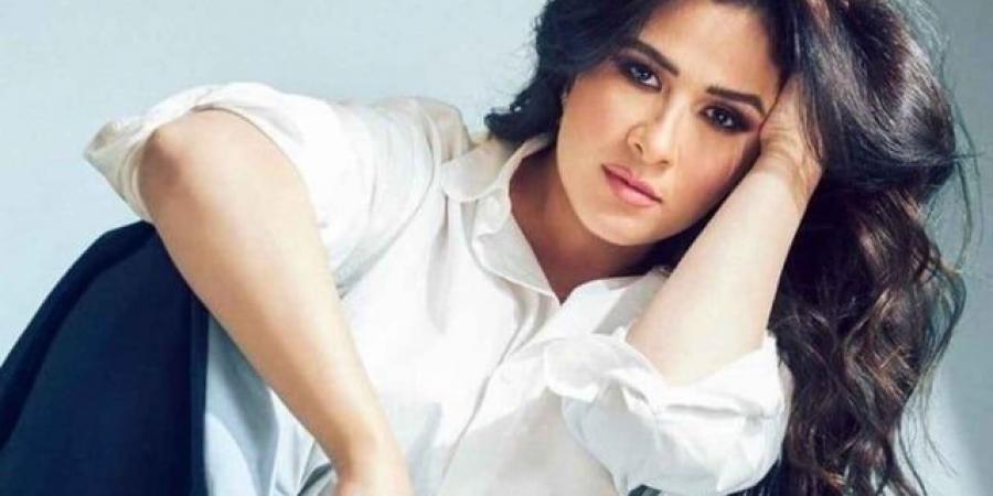 ياسمين عبد العزيز، رشاقة تبهر الجميع في زفاف حفيد عادل إمام - ايجي سبورت