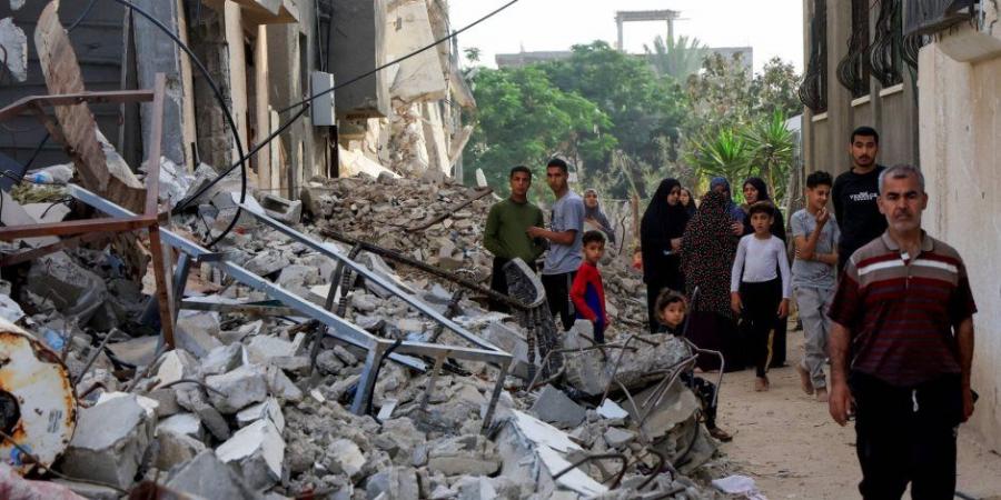 حدث وسط غزة .. سقوط 10 شهداء بينهم أطفال فى مجزرة إسرائيلية استهدفت منزلا جنوب النصيرات - ايجي سبورت