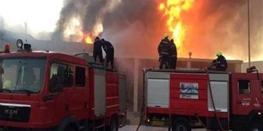 الحماية المدنية تحاول السيطرة على حريق اندلع داخل مول سيراميكا بأكتوبر - ايجي سبورت