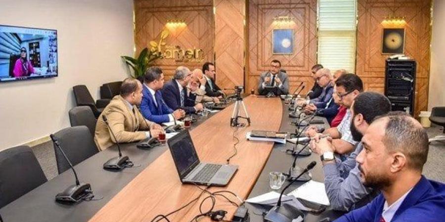 وزير الإسكان يترأس اجتماع اللجنة التنسيقية العليا لمتابعة ملفات العمل بكل المدن - ايجي سبورت