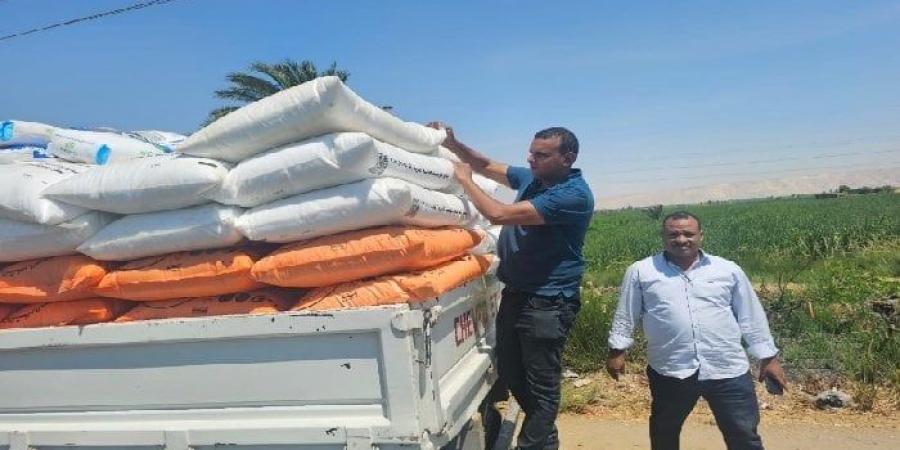 ضبط سيارة محملة 5.5 طن أسمدة زراعية مدعمة قبل بيعها في السوق السوداء بأرمنت - ايجي سبورت