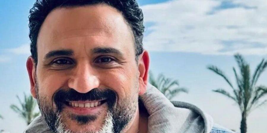 أكرم حسني يحسم حقيقة انسحابة من موقع التصوير بهذه الطريقة - ايجي سبورت