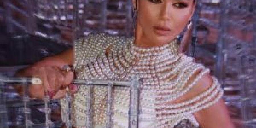 بعد سنوات من المعاناة .. نادين الراسي تكشف تفاصيل ابتزازها وأخذ حضانة طفليها منها - ايجي سبورت