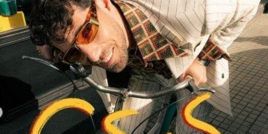 «كون كويس».. عزيز مرقة يكشف عن تفاصيل أحدث أعماله بعد غياب - ايجي سبورت