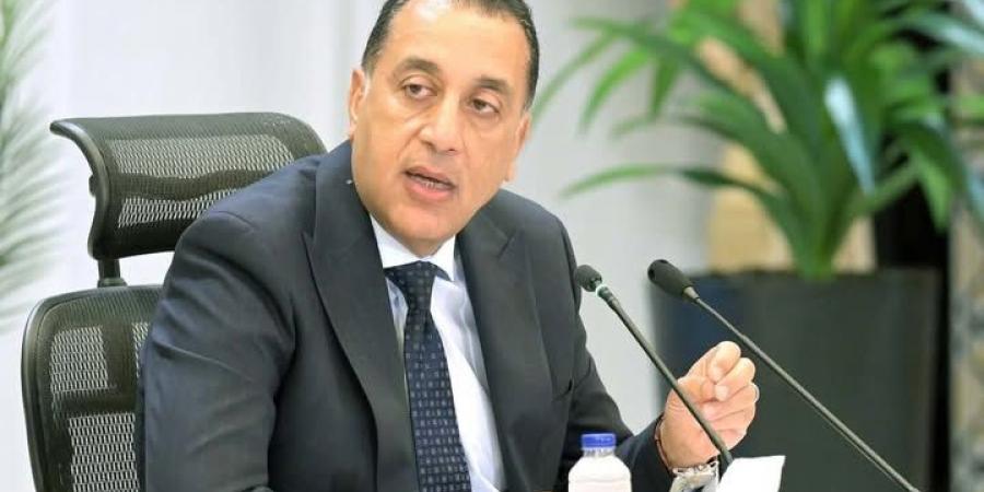 رئيس الوزراء يستعرض تقريرًا حول موقف تقديم خدمات الشهر العقاري - ايجي سبورت