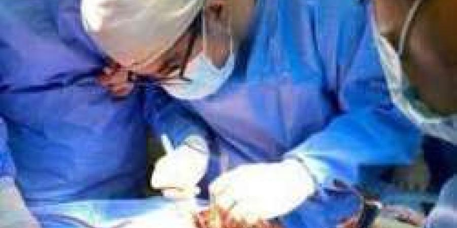 فريق طبي سعودي ينجح في استئصال ورم نادر بقاع الجمجمة بجدة - ايجي سبورت