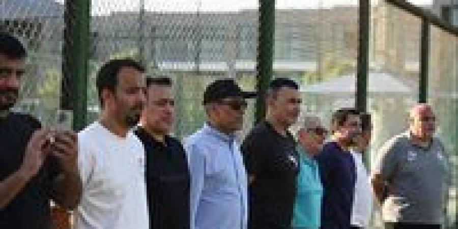 نجوم الكرة يتابعون مباراة منتخب مصر للشباب أمام الكويت - ايجي سبورت