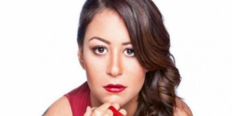 أول تعليق من منة شلبي على خبر وفاة والدتها الفنانة زيزي مصطفى.. ماذا قالت؟ - ايجي سبورت