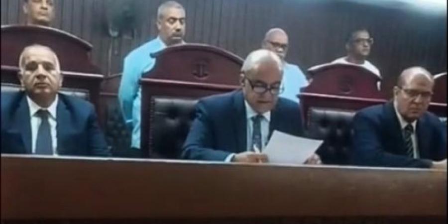 المؤبد لعاطل والمشدد 15 عاماً لآخر في جريمة قتل بشبرا الخيمة - ايجي سبورت