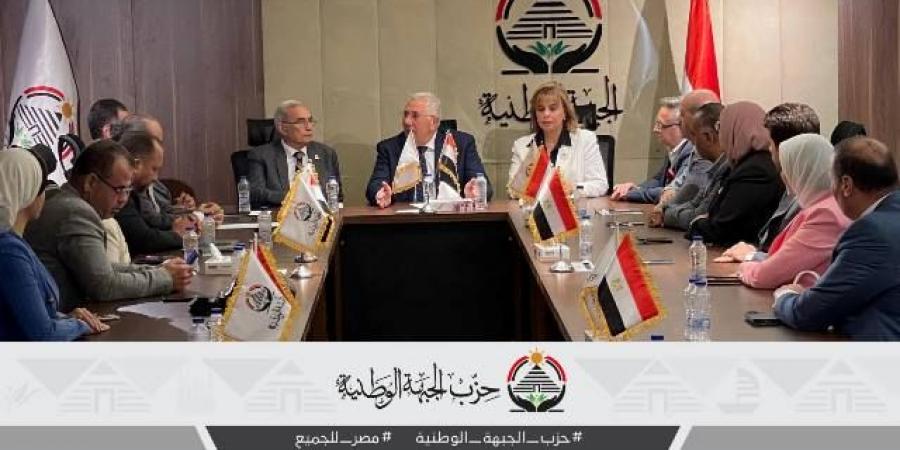 النقابات المهنية بحزب الجبهة تستعد لانتخابات الشيوخ - ايجي سبورت