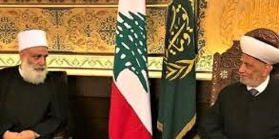 مشيخة العقل: اتصال بين أبي المنى ودريان للتأكيد على الأخوّة ورفض الفتنة والدعوة لوقف العنف في السويداء - ايجي سبورت