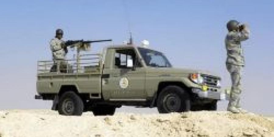 دوريات الأفواج الأمنية بمنطقة عسير تقبض على مخالفَيْن لنظام أمن الحدود - ايجي سبورت