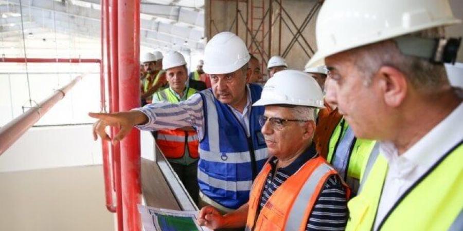 وزير قطاع الأعمال: «غزل المحلة» ركيزة أساسية للمشروع القومي لتطوير صناعة الغزل والنسيج - ايجى نيوز
